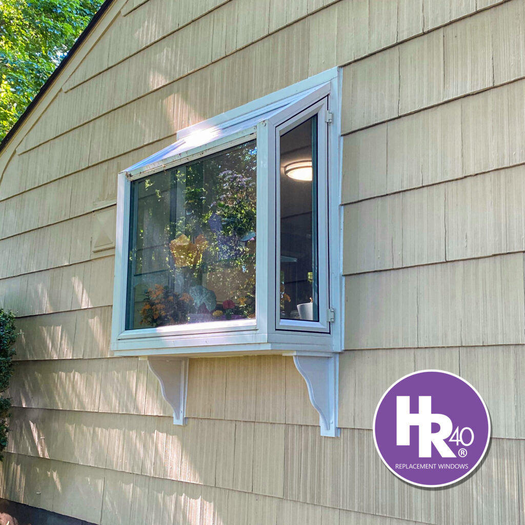 HR40 windows are designed for savings and energy efficiency from Peoples Products HR40 Replacement Windows in Farmington, Connecticut