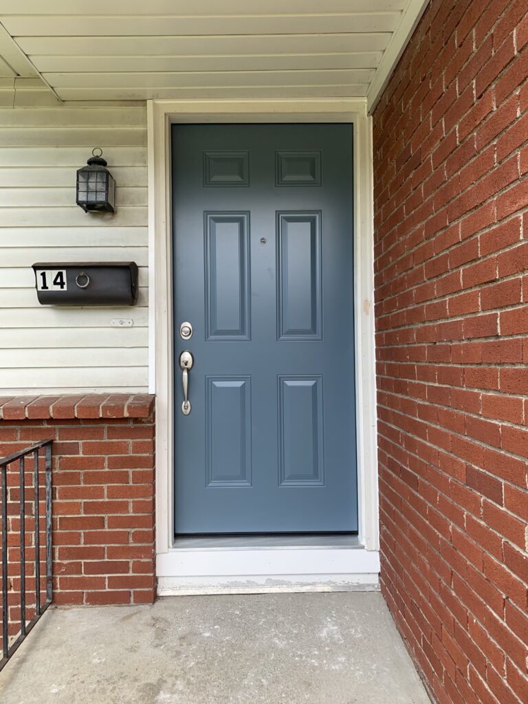 Looking for a better door to brighten your home in Newington, CT? Look no further with our FREE ESTIMATES